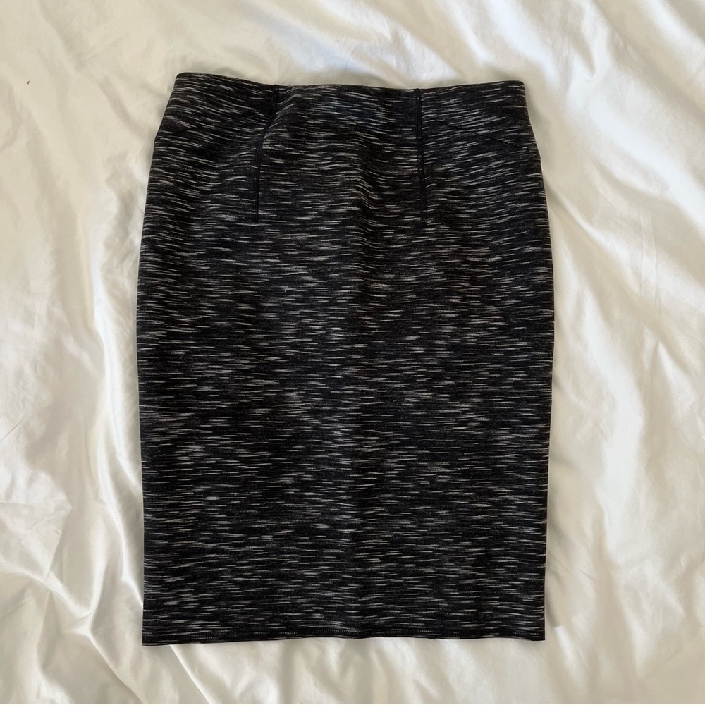 Ann Taylor NWT Size 0 Stretchy Space-dye Pencil Skirt